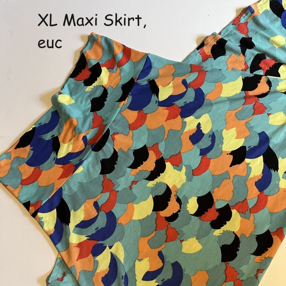 XL Lularoe Maxi Skirt, mermaid scales